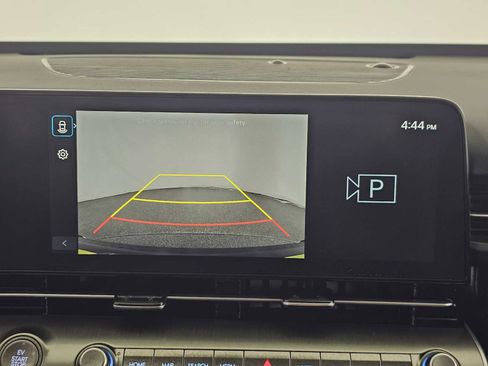 Used 2024 Hyundai Kona SEL FWD image 27
