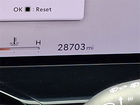 Used 2025 Genesis GV80 2.5T Standard image 20