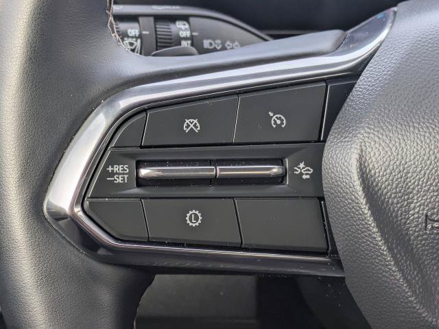 Certified 2026 Chevrolet Traverse LT w/ Driver Confidence Package FWD image 25