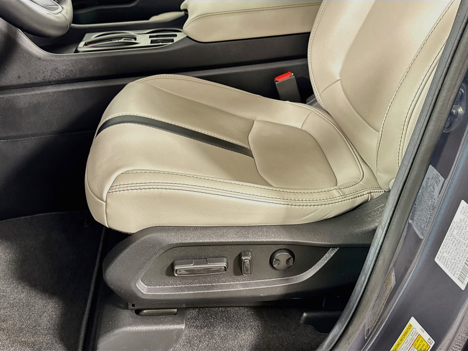 Used 2026 Honda Pilot Touring image 18