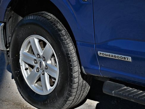 Used 2022 Ford F150 XLT w/ Equipment Group 301A Mid image 9