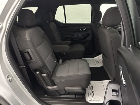 Used 2022 Chevrolet Traverse LT AWD/4WD image 48