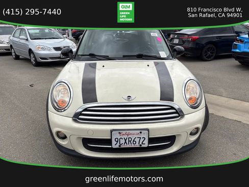 Used 2012 MINI Cooper Hardtop FWD image 2
