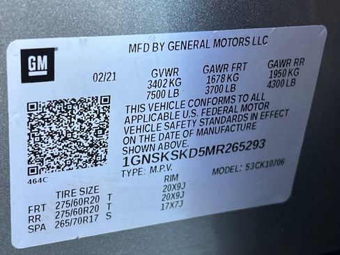 Used 2021 Chevrolet Tahoe Premier w/ Premium Package image 29