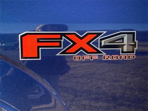 Certified 2019 Ford F150 Lariat w/ FX4 Off-Road Package image 13