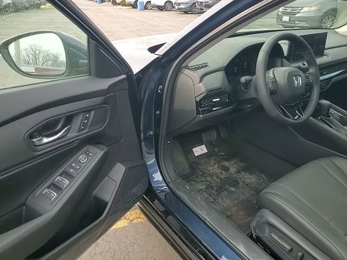 New 2026 Honda Accord EX-L image 9