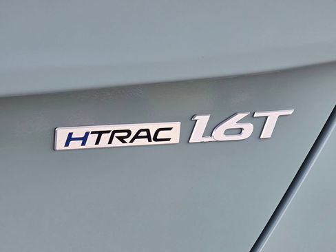 Used 2026 Hyundai Kona SEL Premium AWD/4WD image 12