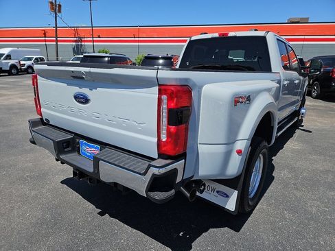 New 2026 Ford F350 Lariat w/ FX4 Off-Road Package AWD/4WD image 11