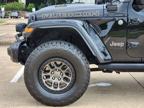 Used 2022 Jeep Wrangler Unlimited Rubicon w/ Xtreme Recon 35" Tire Package AWD/4WD image 8