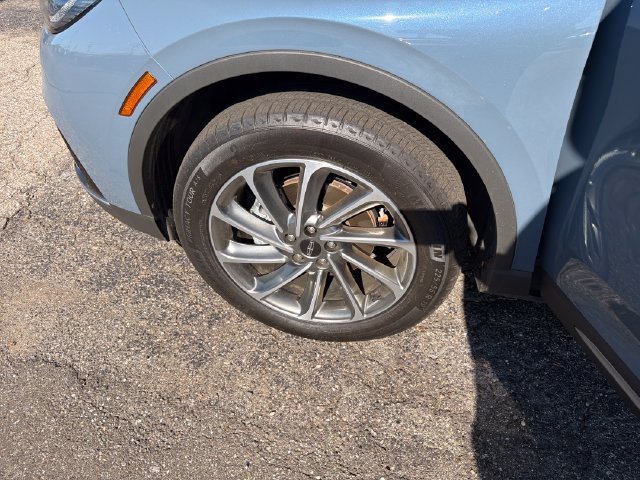 Used 2024 Lincoln Corsair AWD w/ Equipment Group 101A image 30