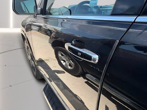Used 2018 GMC Acadia Denali FWD image 32