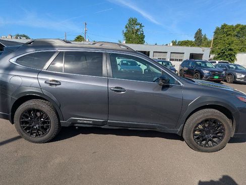 Used 2023 Subaru Outback Limited XT AWD/4WD image 6