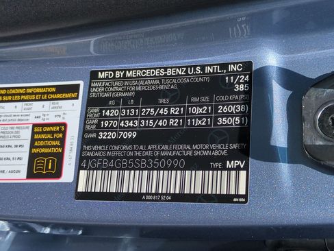 Certified 2025 Mercedes-Benz GLE 450e 4MATIC image 39