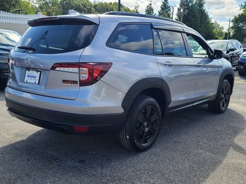 Used 2022 Honda Pilot TrailSport image 4