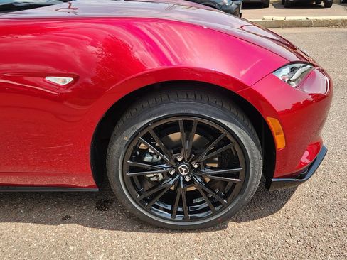 New 2026 MAZDA MX-5 Miata Club w/ Interior Package RWD image 29