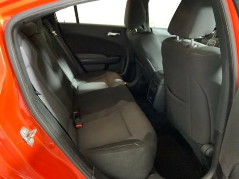 Used 2020 Dodge Charger SXT w/ Blacktop Package RWD image 31