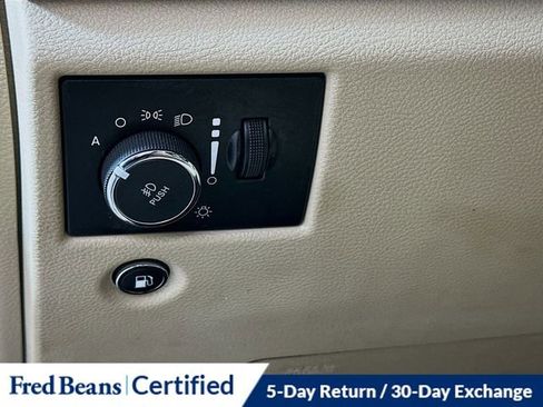 Used 2020 Jeep Grand Cherokee Limited AWD/4WD image 12