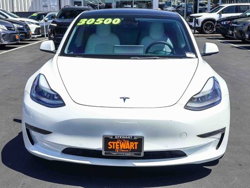 Used 2022 Tesla Model 3 Performance image 17