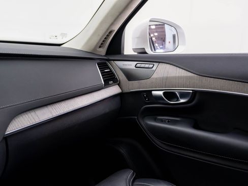 Used 2024 Volvo XC90 T8 Ultimate w/ Lounge Package AWD/4WD image 30