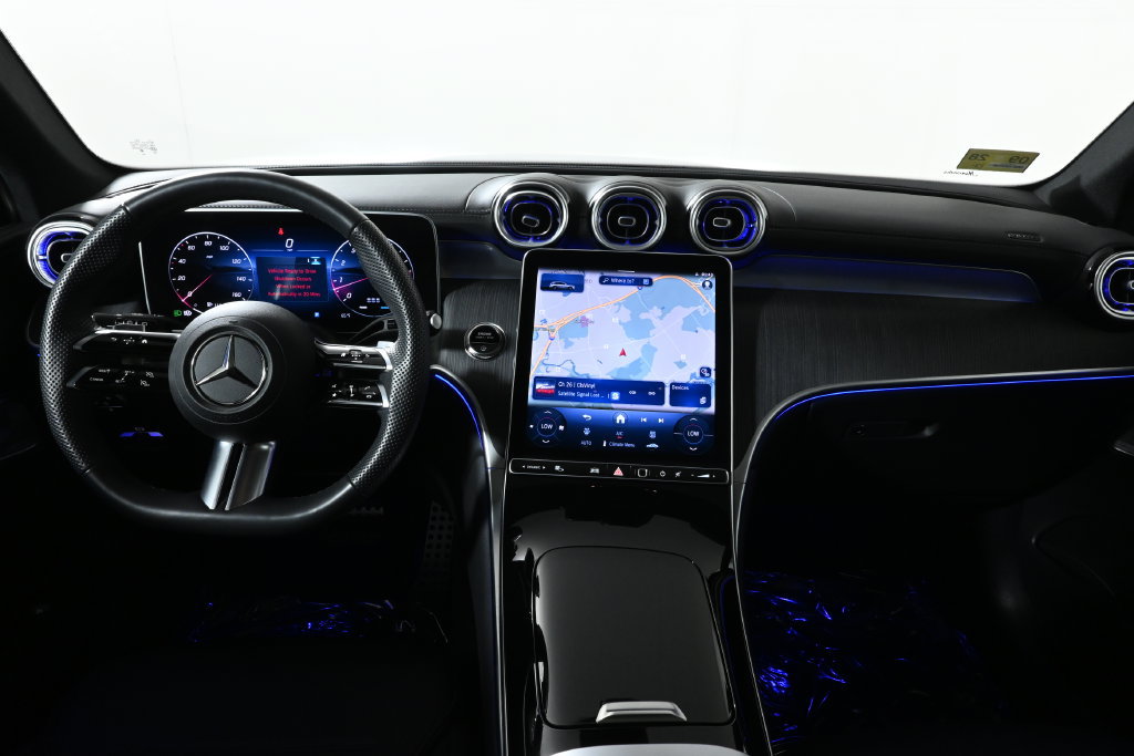 Certified 2026 Mercedes-Benz GLC 300 4MATIC image 17