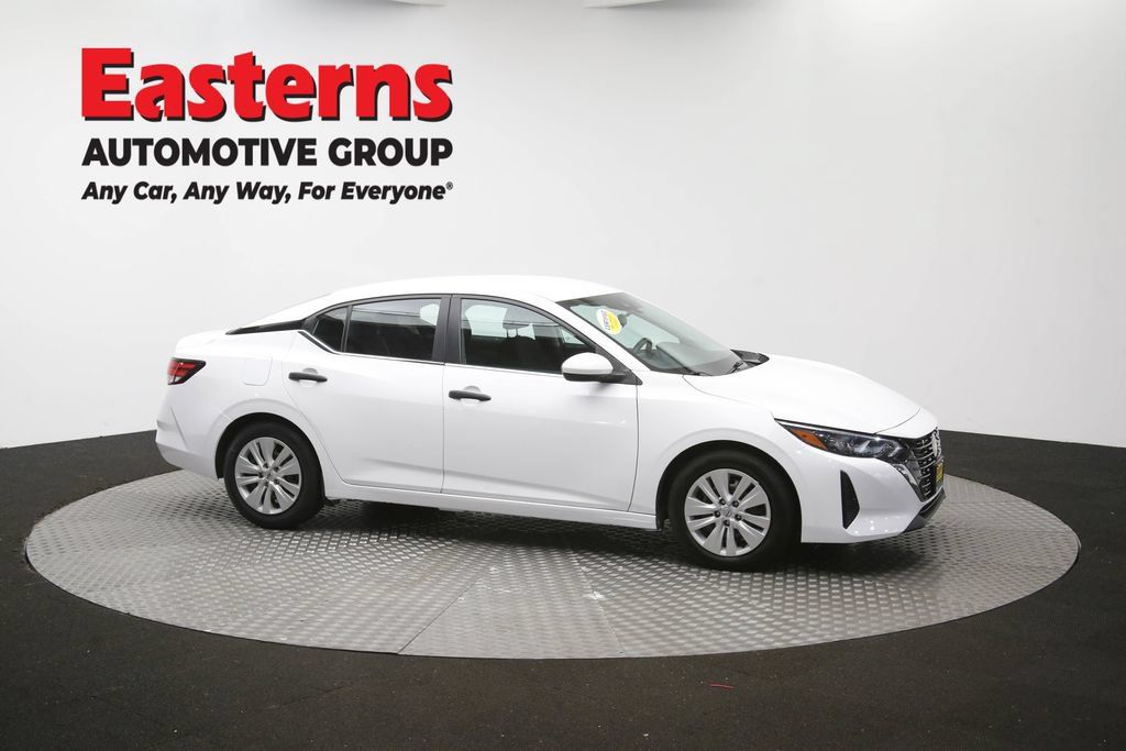 Used 2024 Nissan Sentra S FWD image 45