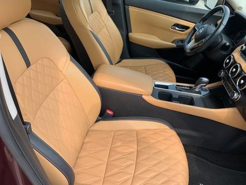 Used 2022 Nissan Sentra SV w/ SV Premium Package FWD image 10