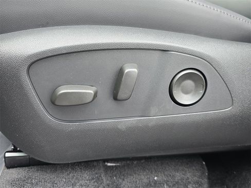 New 2025 GMC Acadia Elevation w/ Super Cruise Package image 15