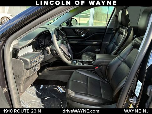 Certified 2022 Lincoln Corsair AWD w/ Premium Package image 12