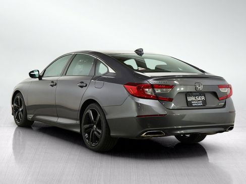 Used 2019 Honda Accord Sport image 3
