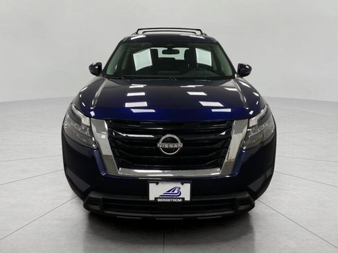 Certified 2023 Nissan Pathfinder SV AWD/4WD image 9