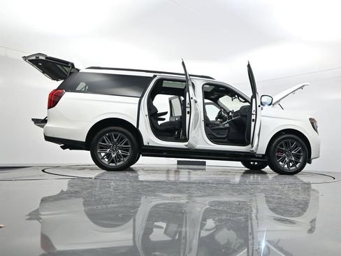 New 2025 Ford Expedition Max Platinum w/ Stealth Performance Package image 60