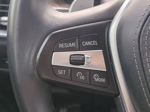 Used 2025 BMW X5 xDrive50e image 29