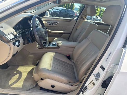 Used 2010 Mercedes-Benz E 350 Sedan image 10