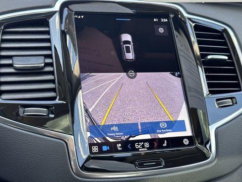 Used 2023 Volvo XC90 T8 Ultimate image 15