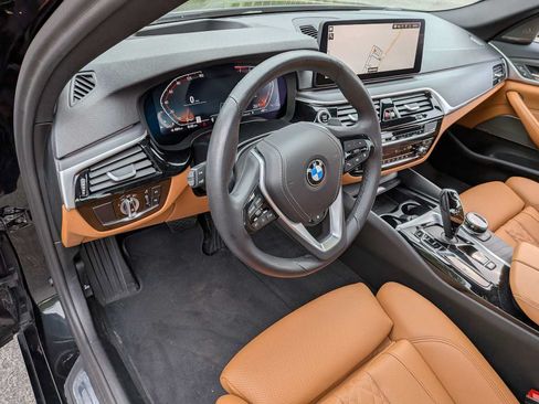 Certified 2023 BMW 540i xDrive w/ Executive Package AWD/4WD image 9