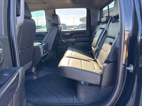 Used 2021 Chevrolet Silverado 2500 LTZ w/ LTZ Plus Package image 22