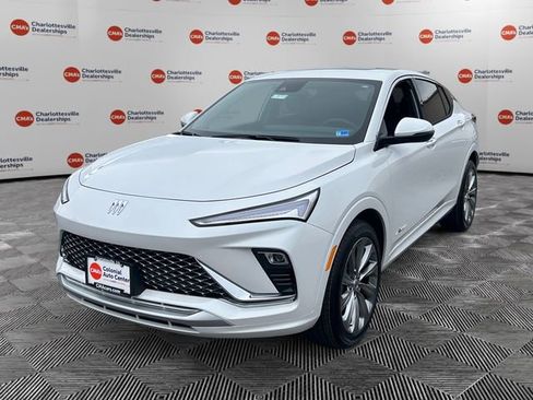 New 2026 Buick Envista Avenir image 1