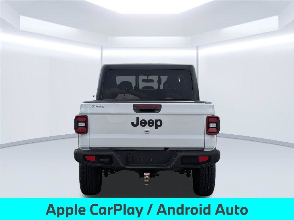 Used 2020 Jeep Gladiator Sport AWD/4WD image 6