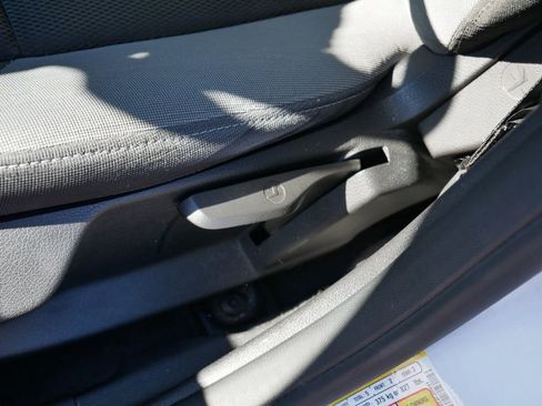 Used 2014 Ford Focus SE w/ SE Winter Package image 14