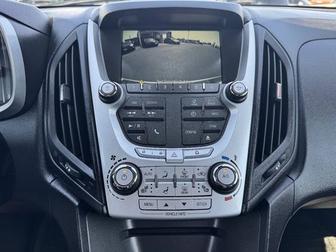 Used 2013 Chevrolet Equinox LT AWD/4WD image 26