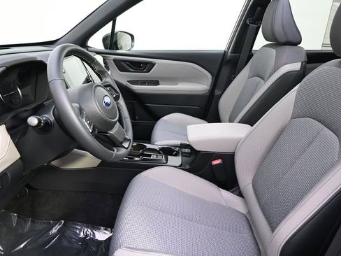 Used 2026 Subaru Forester Premium AWD/4WD image 9