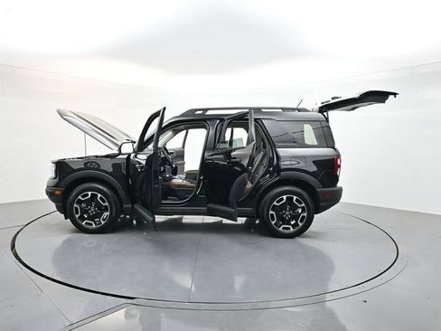 Used 2024 Ford Bronco Sport Outer Banks w/ Tech Package AWD/4WD image 37