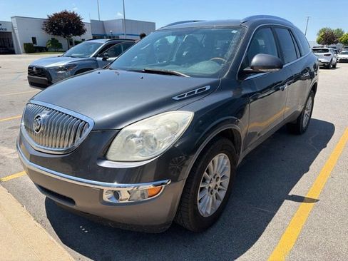 Used 2011 Buick Enclave CXL FWD image 1