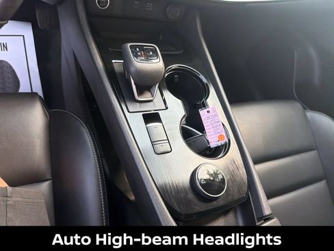 Certified 2023 Nissan Rogue SV w/ SV Premium B Package AWD/4WD image 22