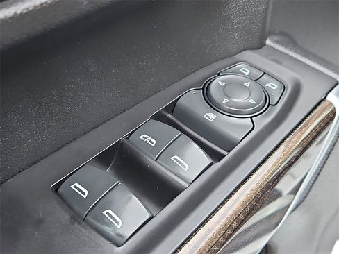 Used 2020 Chevrolet Silverado 1500 RST w/ All-Star Edition image 28