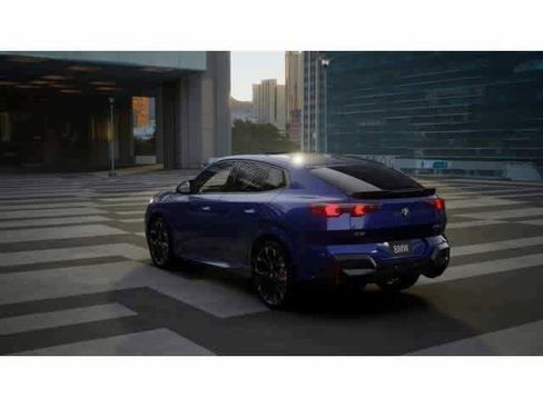 New 2026 BMW X2 M35i w/ Technology Package image 2
