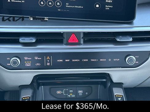 New 2026 Kia Sorento EX AWD/4WD image 22