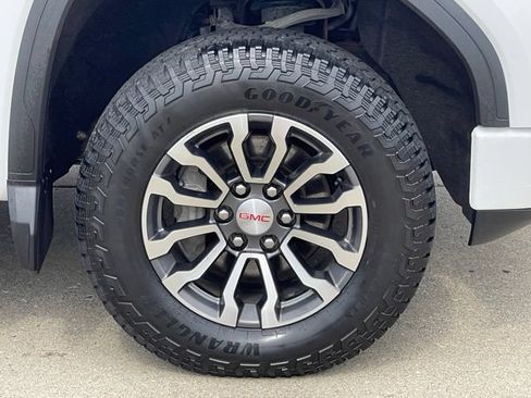 Used 2021 GMC Sierra 1500 AT4 AWD/4WD image 11