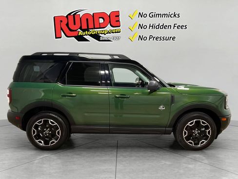 Used 2025 Ford Bronco Sport Outer Banks w/ Outer Banks Tech Package+ AWD/4WD image 6