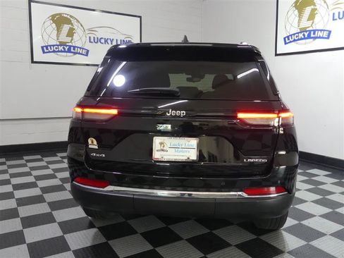 Used 2023 Jeep Grand Cherokee Laredo w/ Luxury Tech Group I AWD/4WD image 8